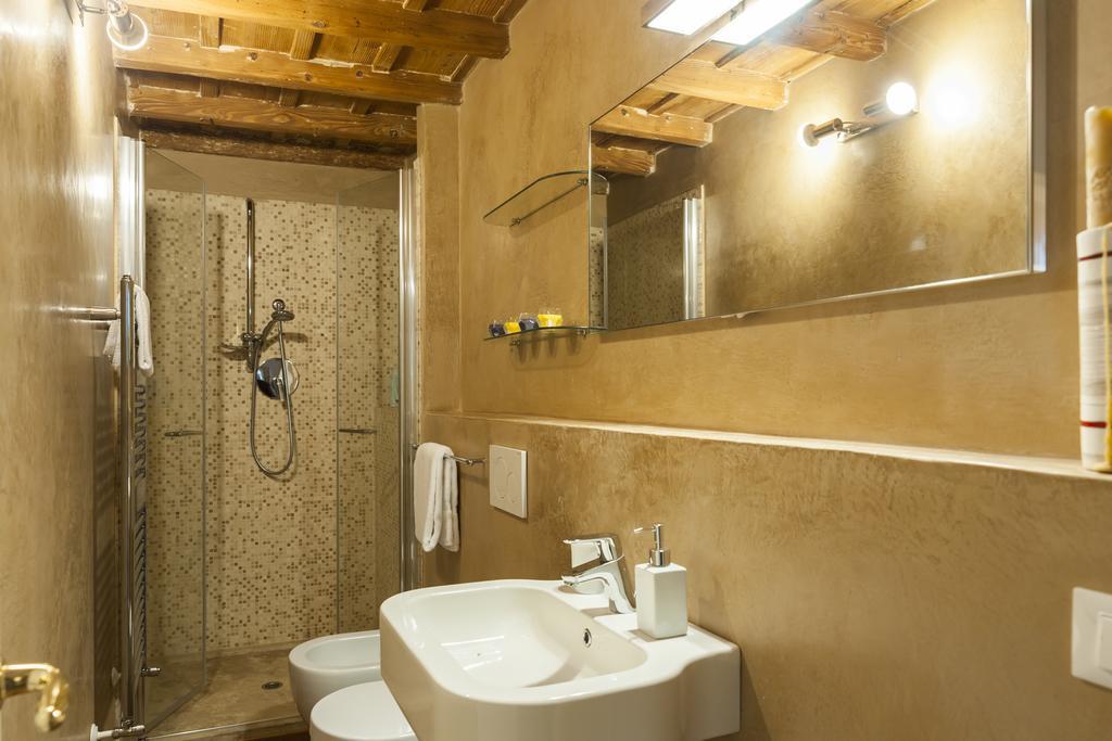Poet'S Santo Spirito Apt. Apartment Florence Exterior photo